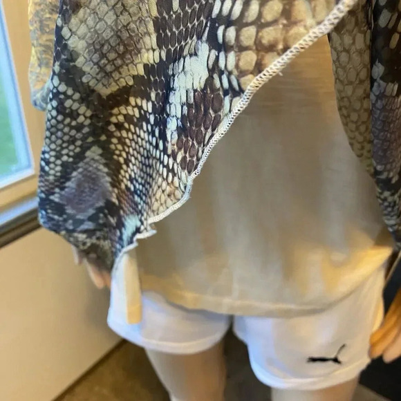 Apt 9 Gold Embellished Top Women's 1X Snakeskin Print Flutter Sleeve Fairy Boho - Picture 8 of 11